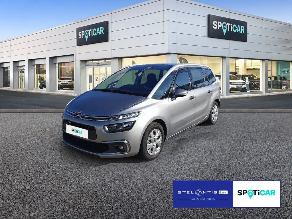 Photo 1 : Citroen C4 2016 Petrol