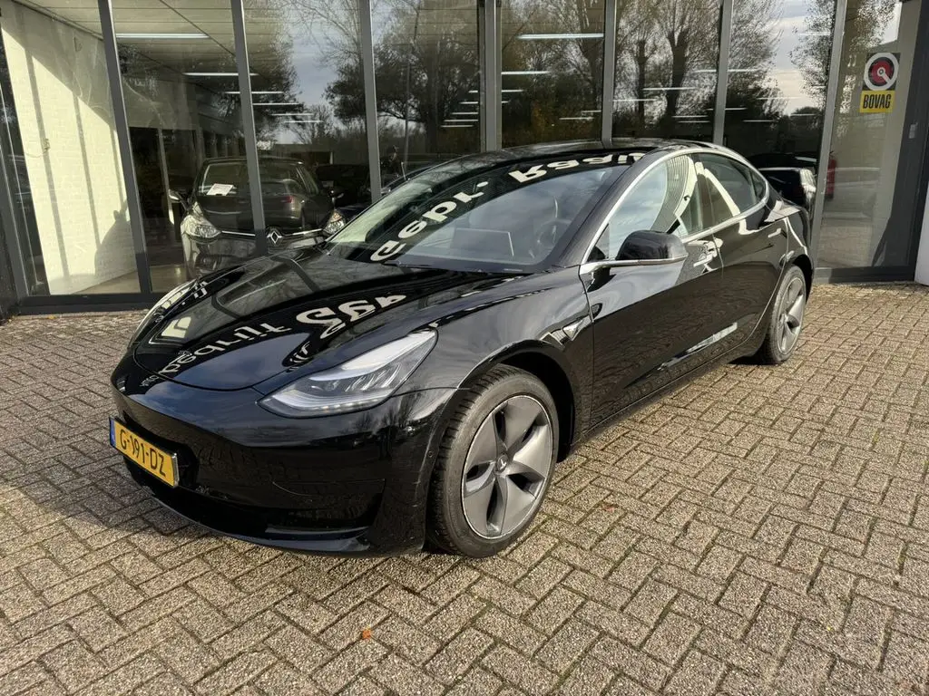 Photo 1 : Tesla Model 3 2019 Not specified