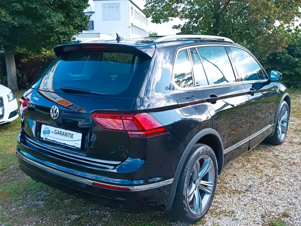 Photo 1 : Volkswagen Tiguan 2019 Essence