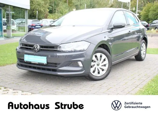 Photo 1 : Volkswagen Polo 2021 Petrol