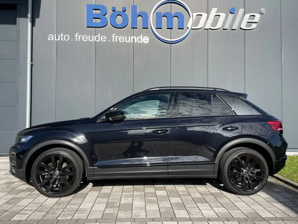 Photo 1 : Volkswagen T-roc 2022 Essence