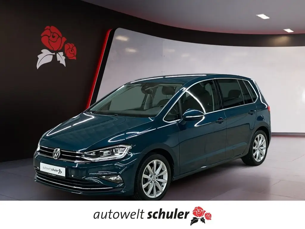 Photo 1 : Volkswagen Golf 2018 Petrol