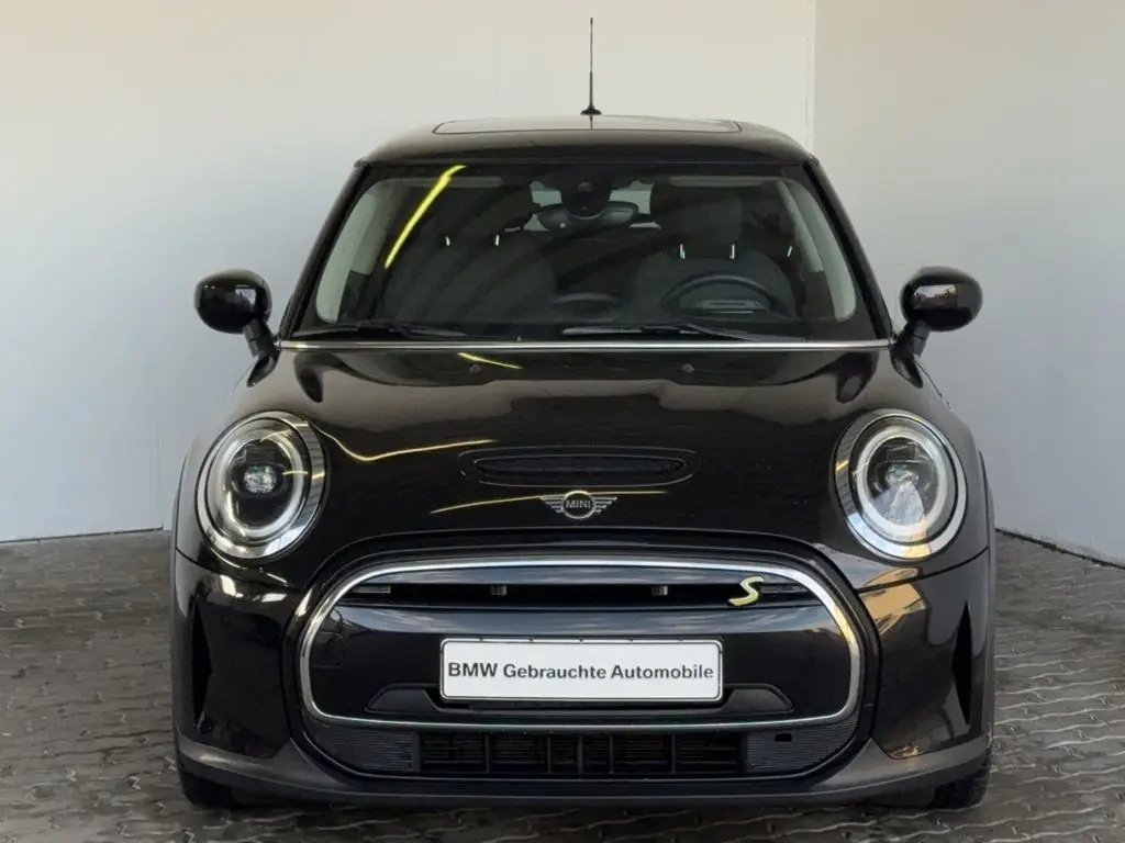 Photo 1 : Mini Cooper 2021 Non renseigné