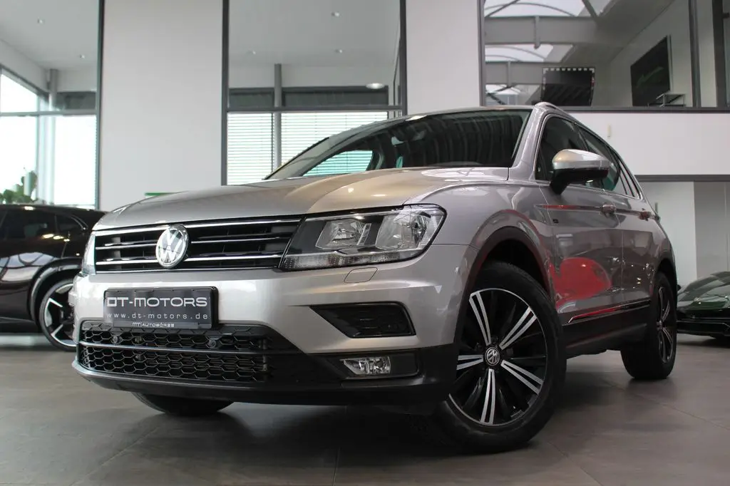 Photo 1 : Volkswagen Tiguan 2019 Diesel