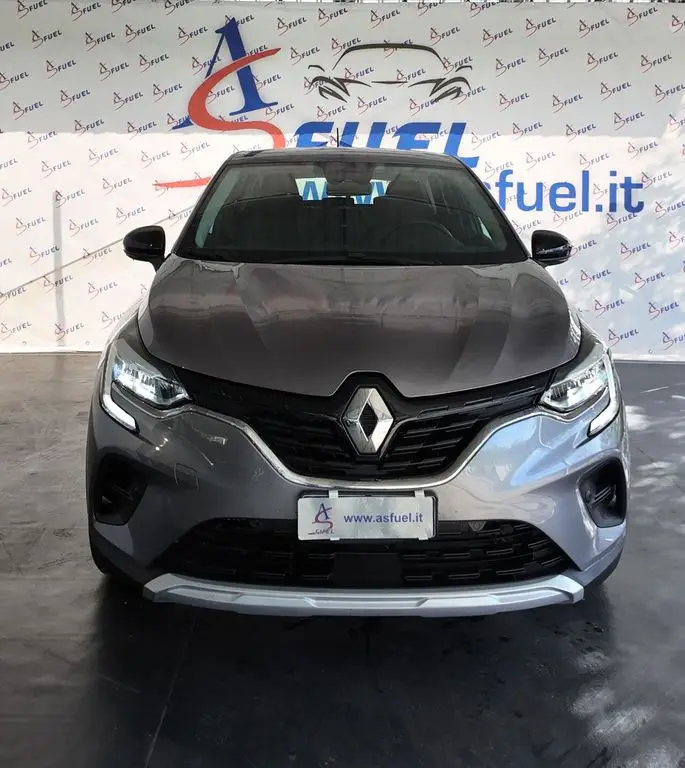 Photo 1 : Renault Captur 2021 Essence