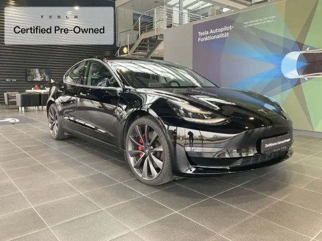 Photo 1 : Tesla Model 3 2020 Non renseigné