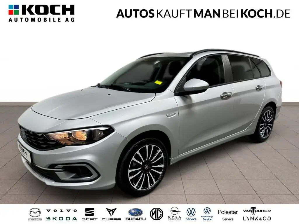 Photo 1 : Fiat Tipo 2023 Essence