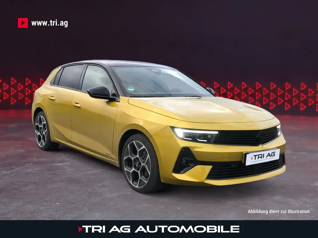 Photo 1 : Opel Astra 2023 Essence