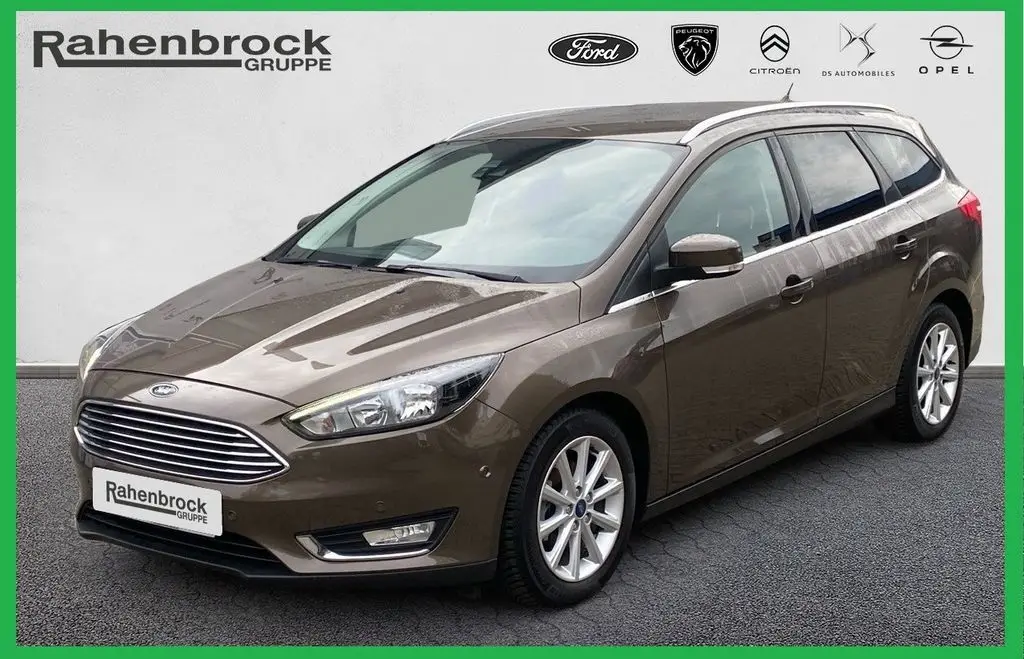 Photo 1 : Ford Focus 2017 Petrol