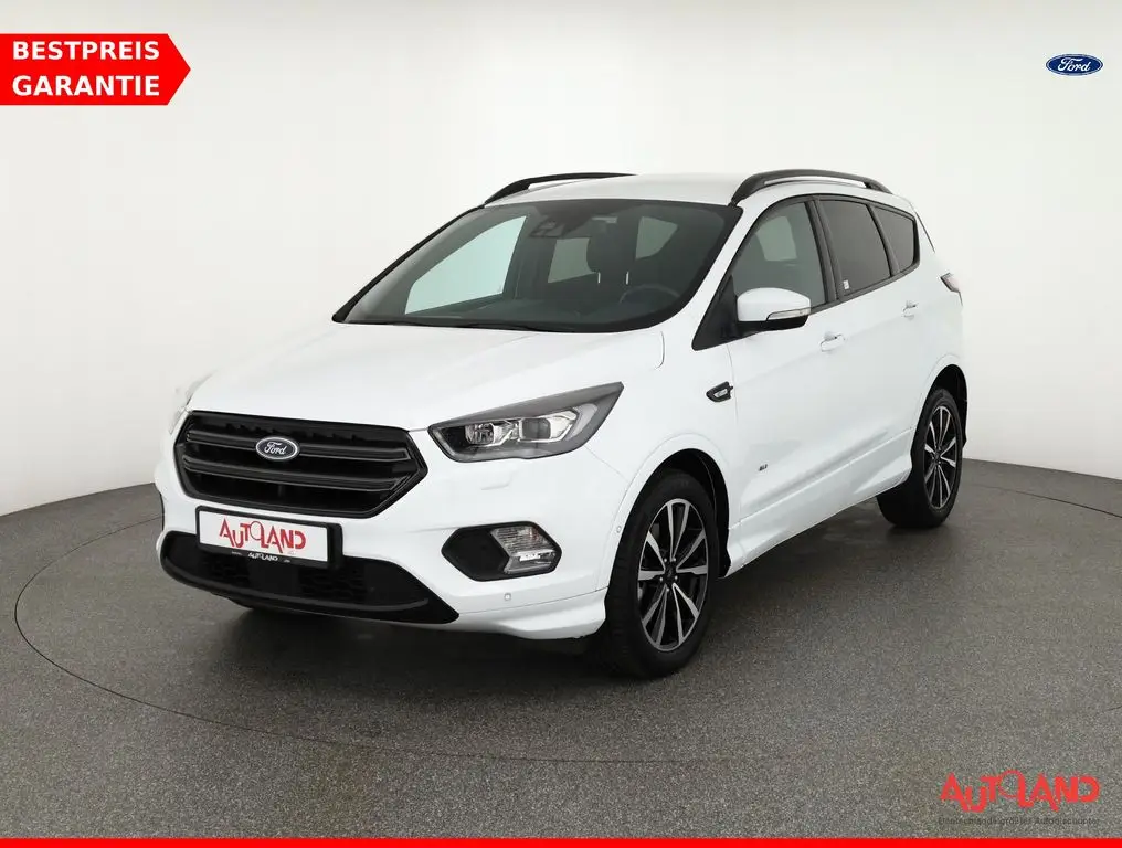 Photo 1 : Ford Kuga 2018 Petrol