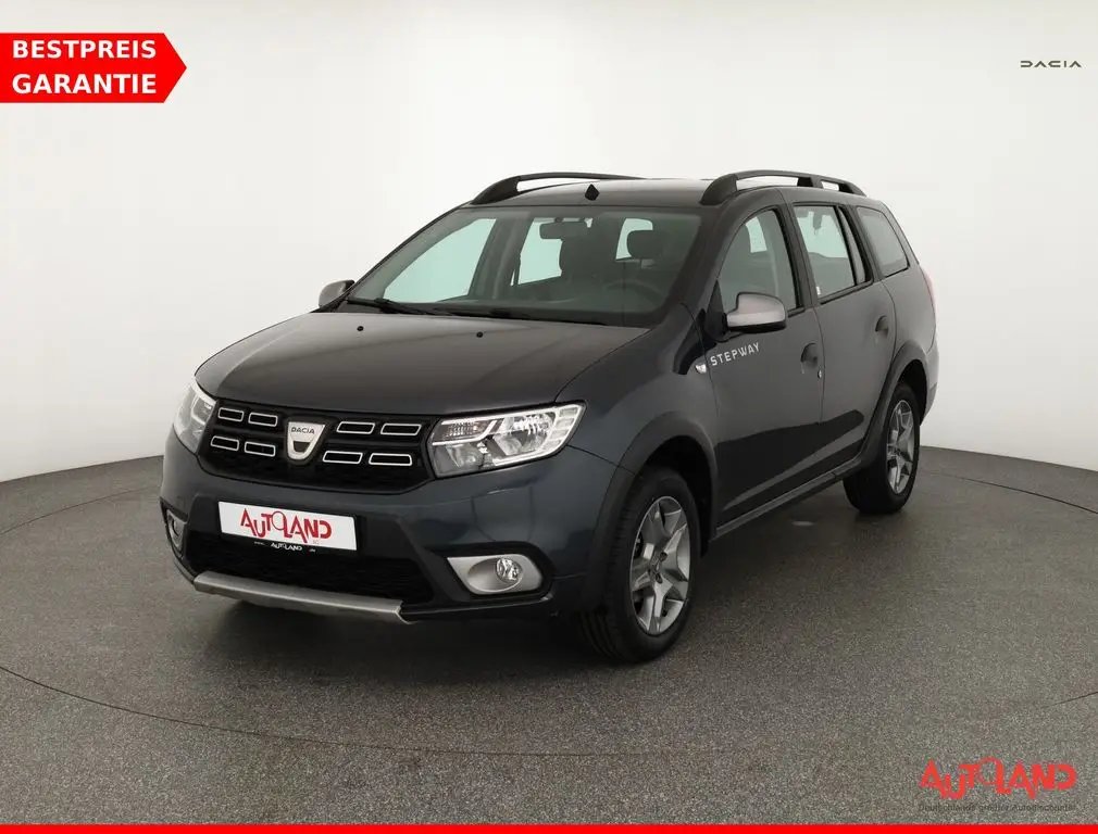 Photo 1 : Dacia Logan 2019 Essence