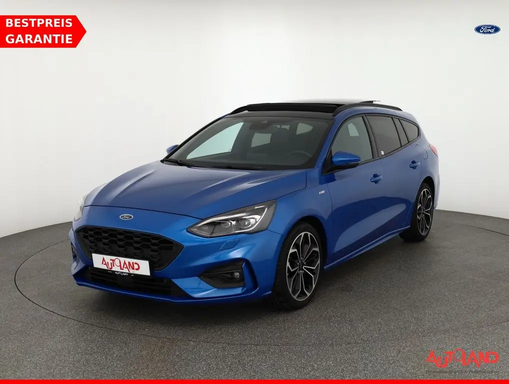 Photo 1 : Ford Focus 2019 Essence