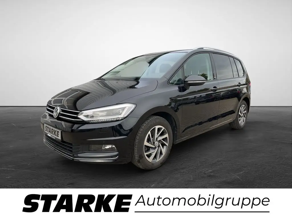 Photo 1 : Volkswagen Touran 2017 Petrol