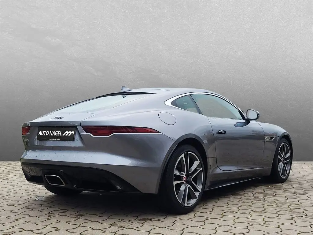 Photo 1 : Jaguar F-type 2020 Essence