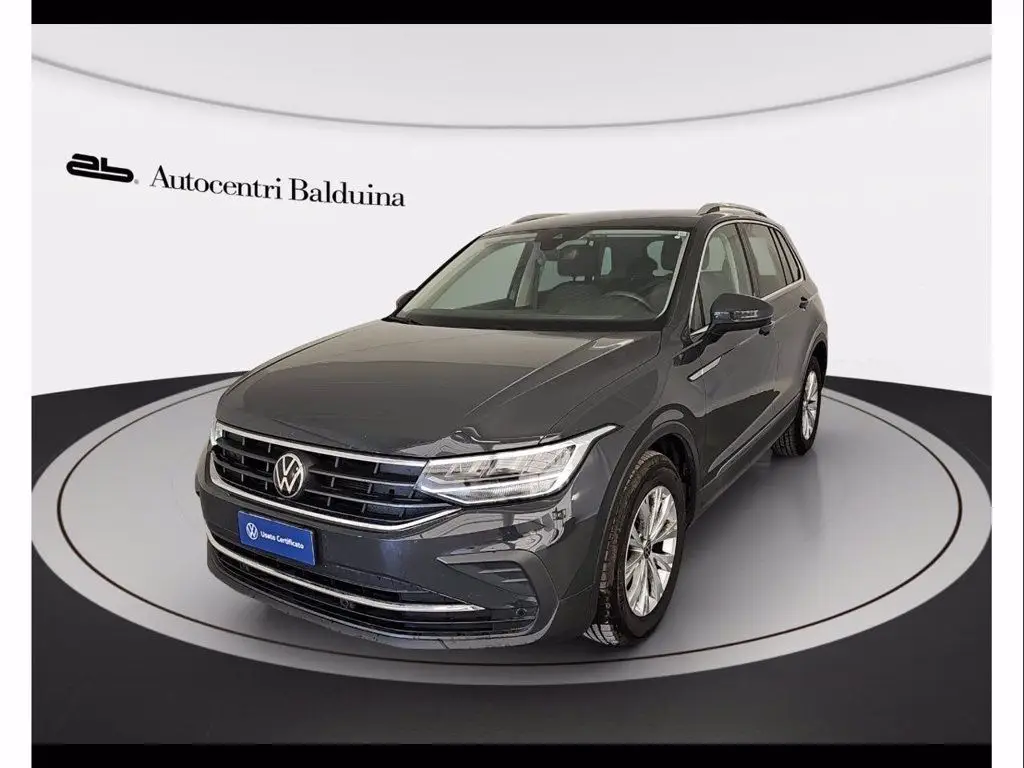 Photo 1 : Volkswagen Tiguan 2023 Essence