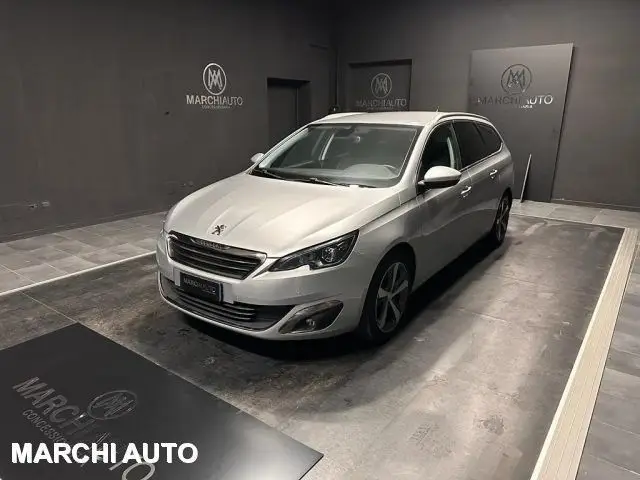 Photo 1 : Peugeot 308 2016 Diesel