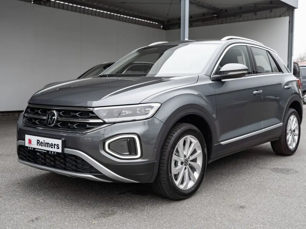 Photo 1 : Volkswagen T-roc 2024 Essence