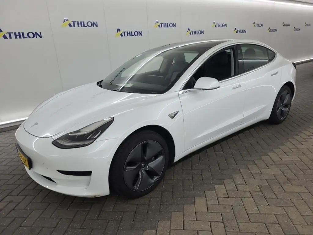 Photo 1 : Tesla Model 3 2019 Not specified