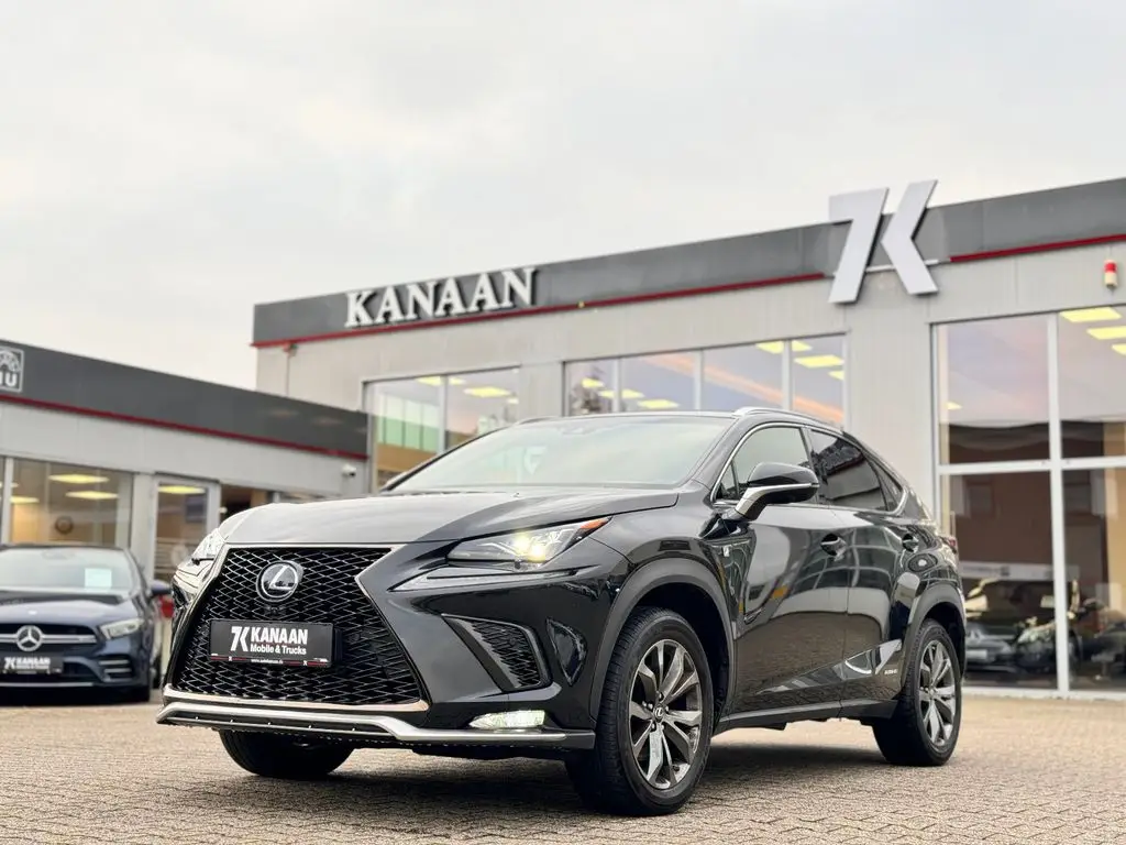 Photo 1 : Lexus Nx 2018 Hybrid