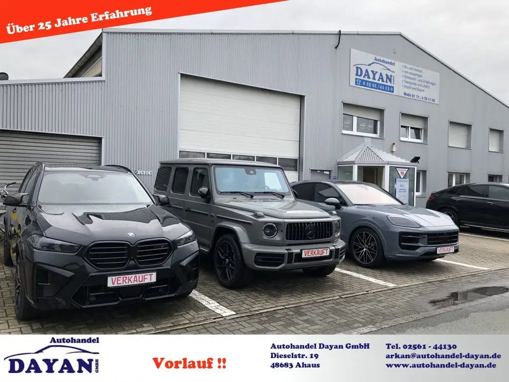 Photo 1 : Porsche Macan 2024 Non renseigné