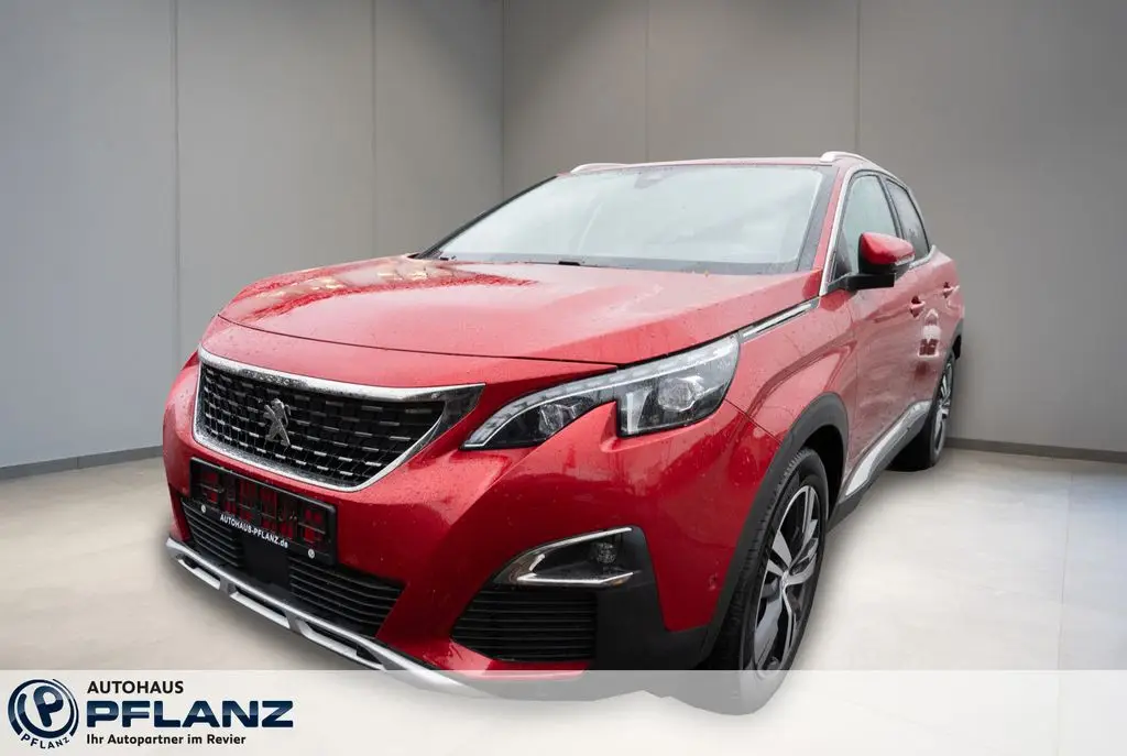 Photo 1 : Peugeot 3008 2020 Petrol