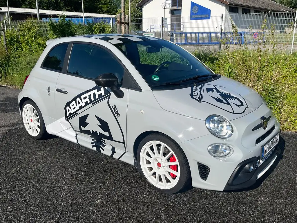 Photo 1 : Abarth 595 2020 Essence