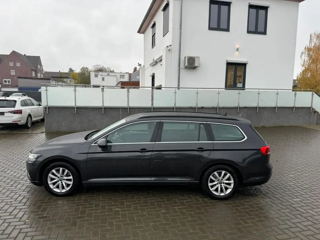 Photo 1 : Volkswagen Passat 2021 Diesel