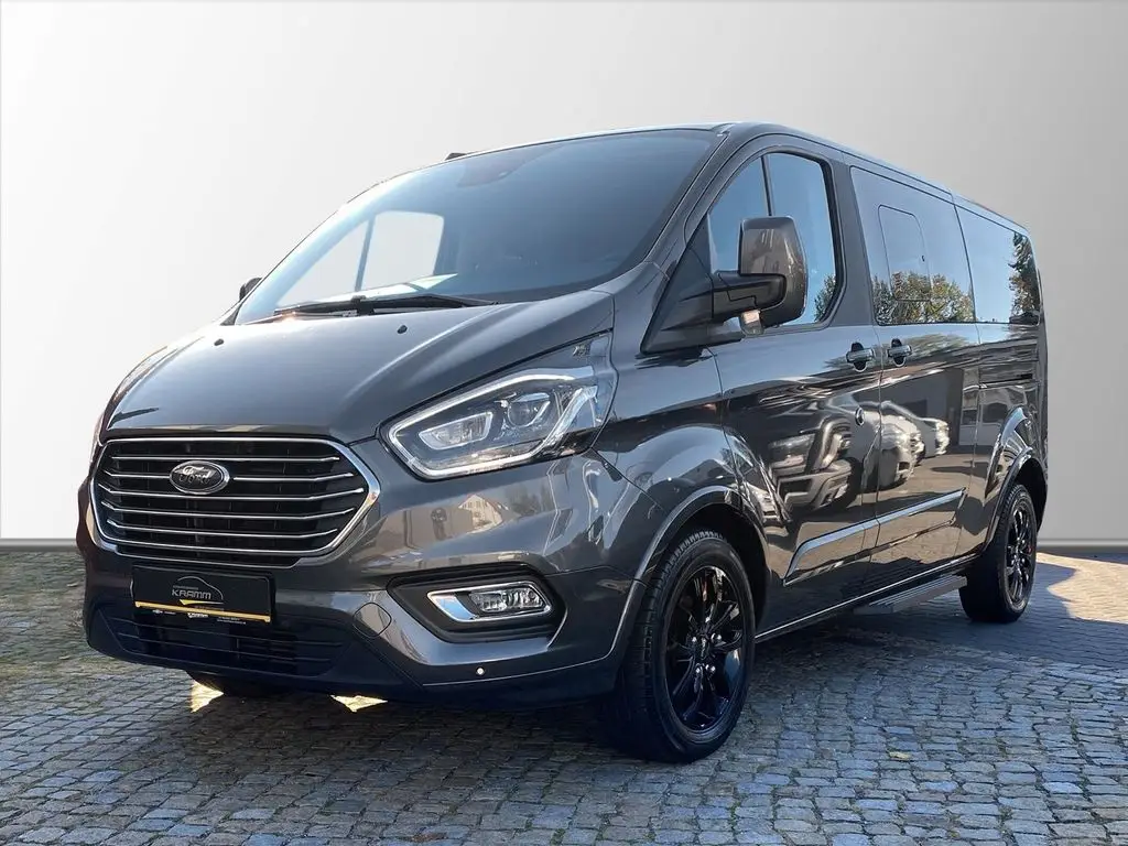 Photo 1 : Ford Tourneo 2021 Hybrid