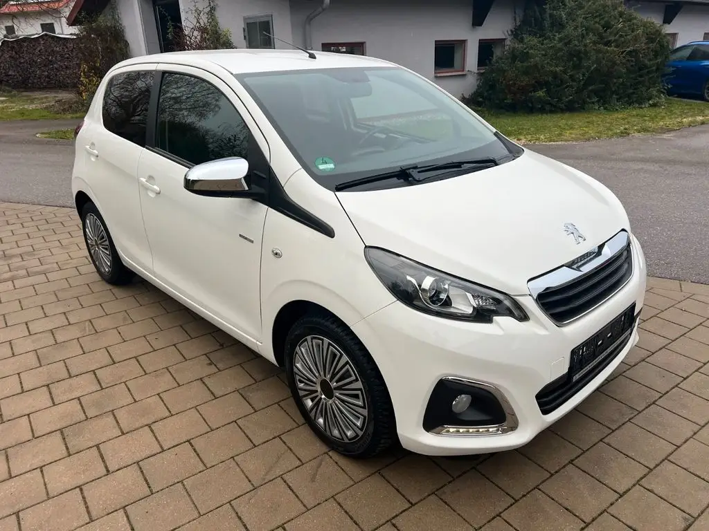 Photo 1 : Peugeot 108 2019 Essence