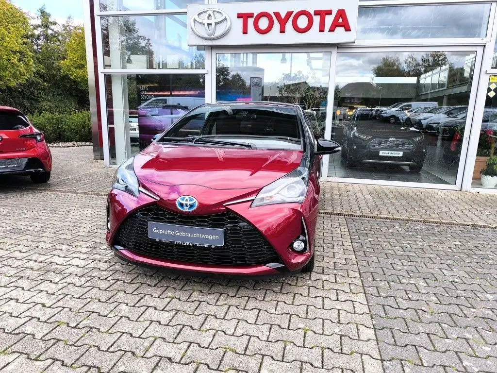 Photo 1 : Toyota Yaris 2017 Hybride