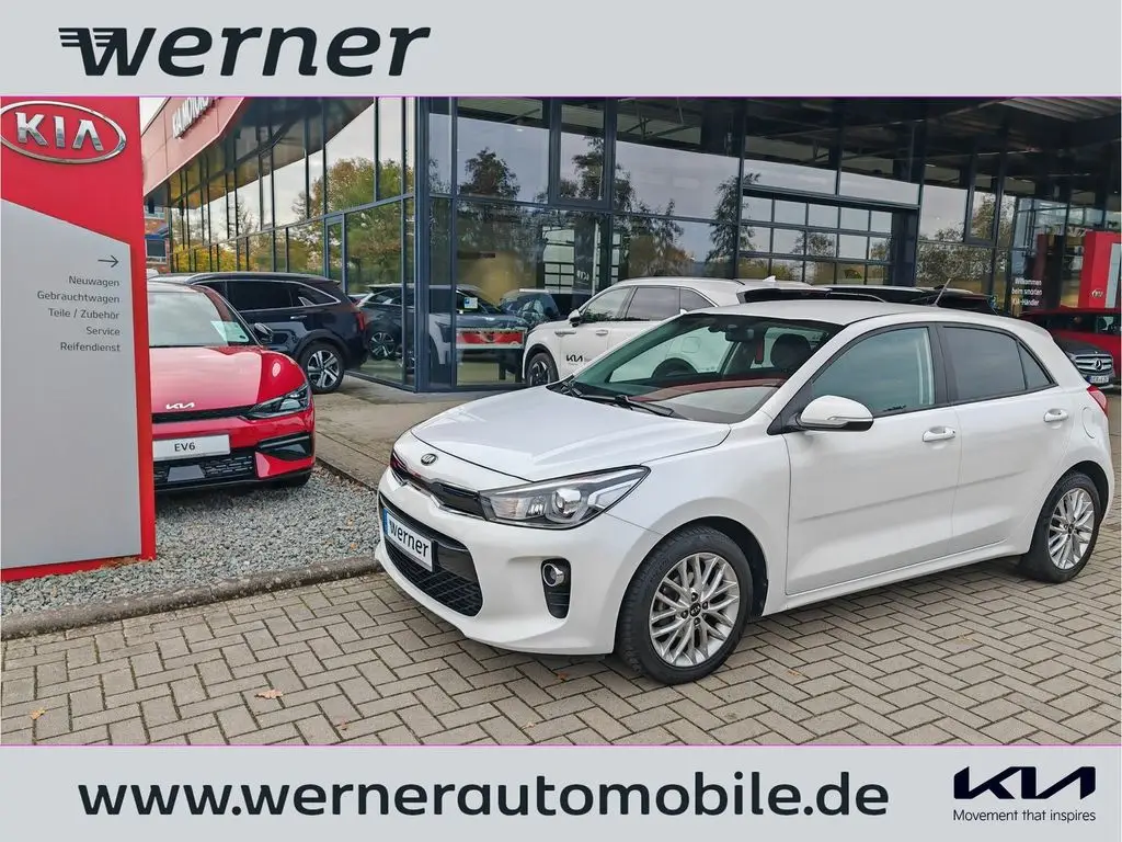 Photo 1 : Kia Rio 2020 Petrol