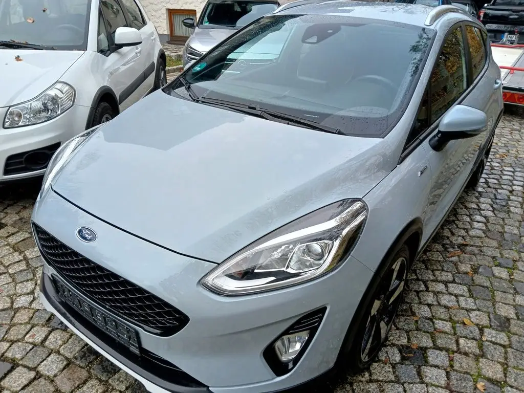 Photo 1 : Ford Fiesta 2018 Essence