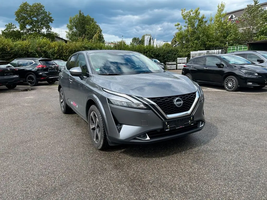 Photo 1 : Nissan Qashqai 2022 Essence