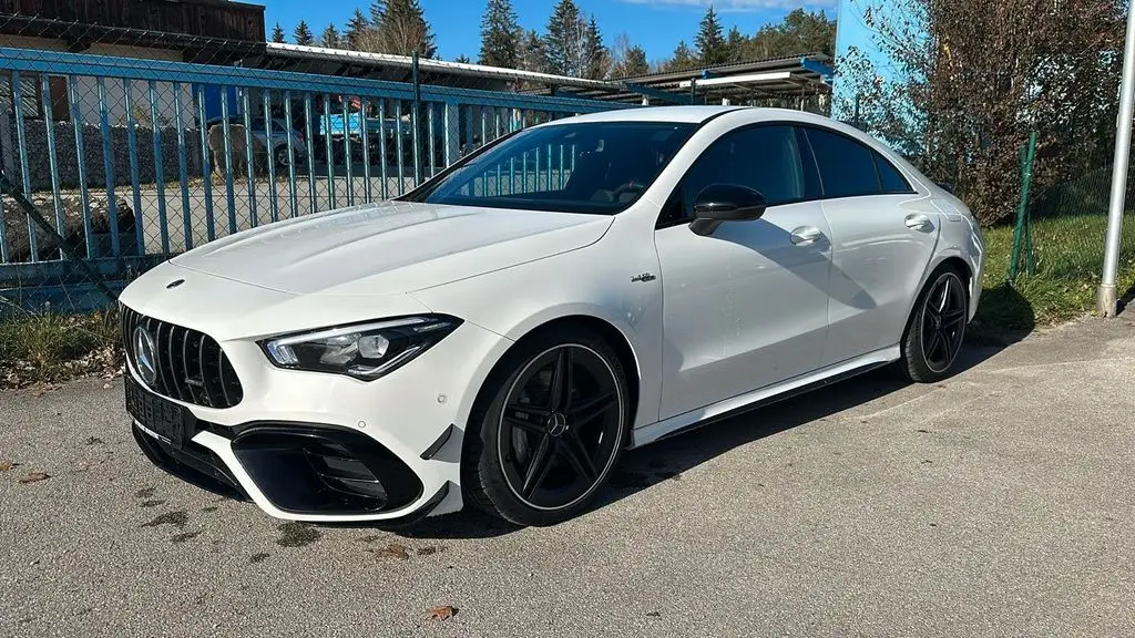 Photo 1 : Mercedes-benz Classe Cla 2021 Petrol