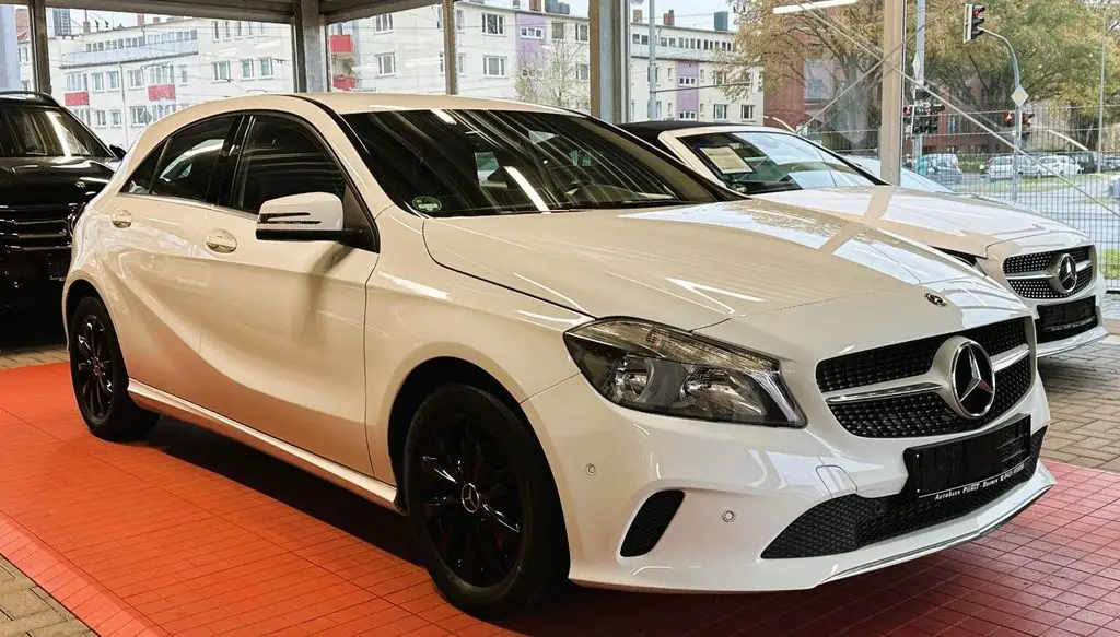 Photo 1 : Mercedes-benz Classe A 2018 Petrol