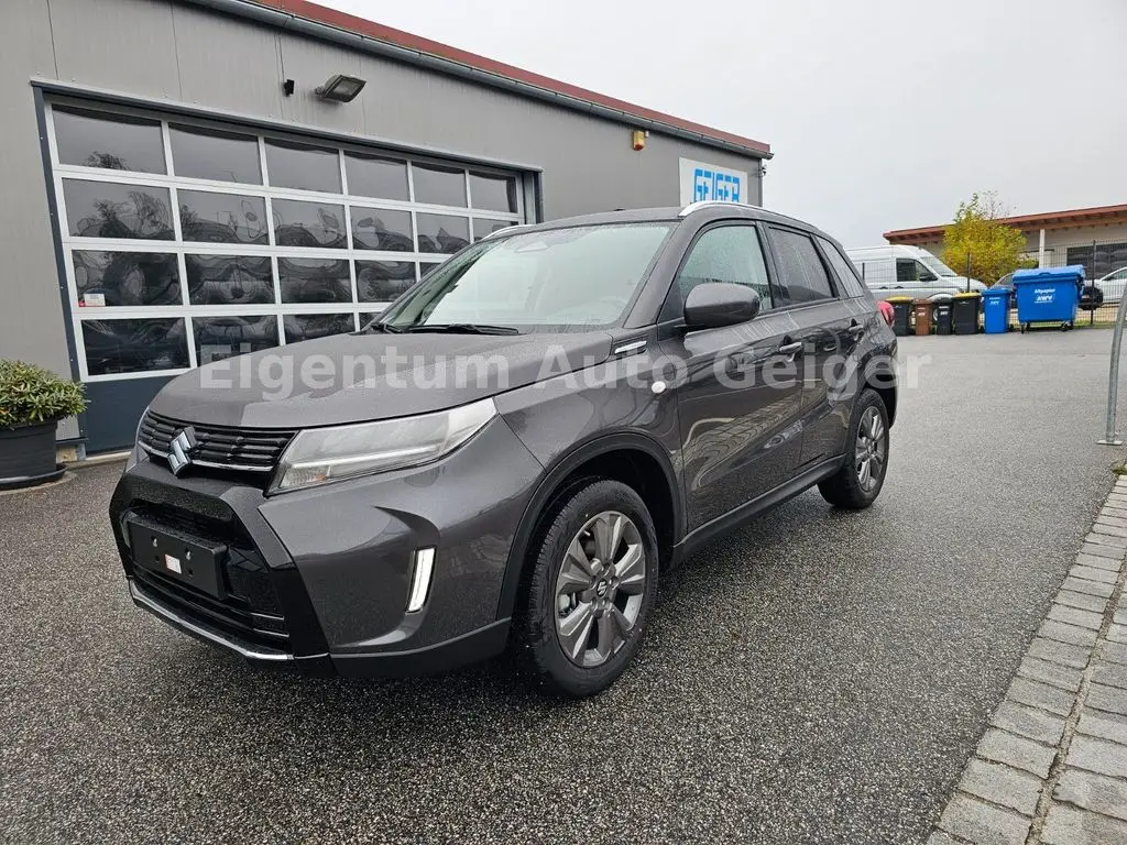 Photo 1 : Suzuki Vitara 2024 Petrol