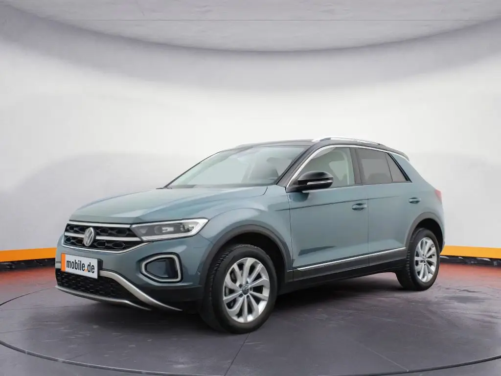 Photo 1 : Volkswagen T-roc 2023 Petrol