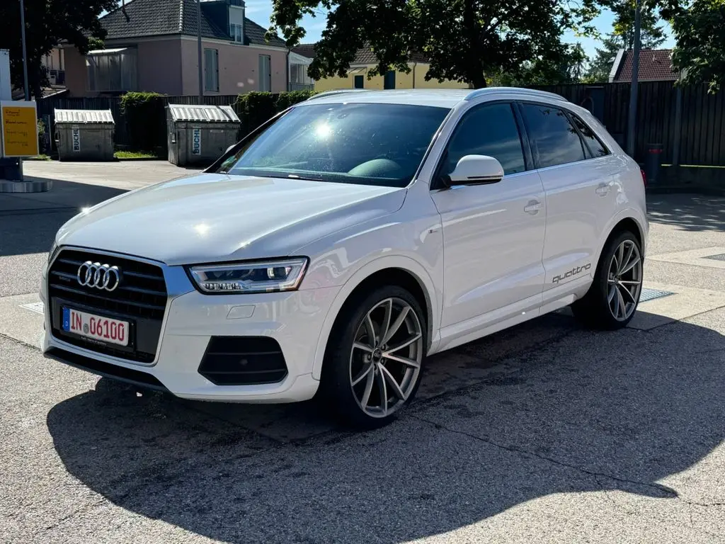 Photo 1 : Audi Q3 2016 Petrol