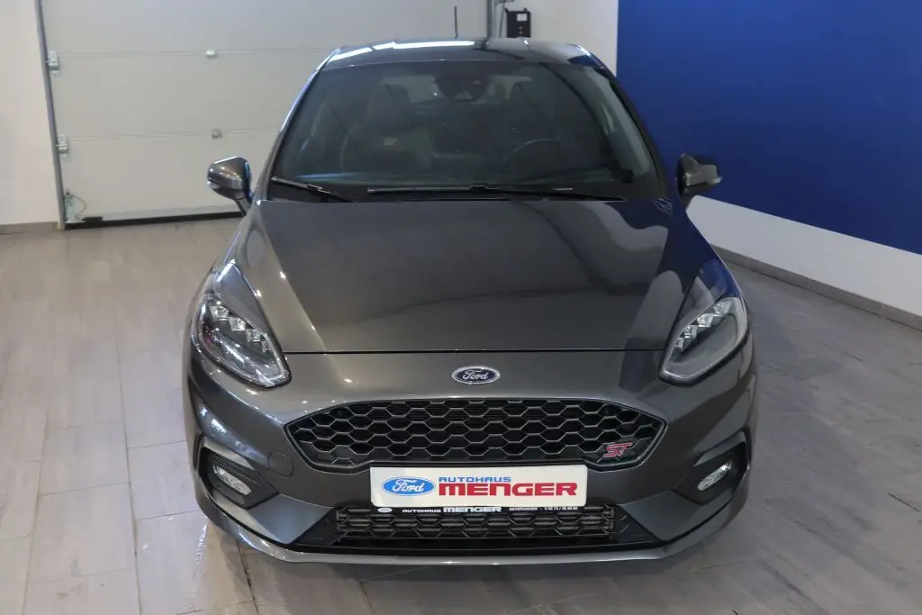 Photo 1 : Ford Fiesta 2021 Petrol