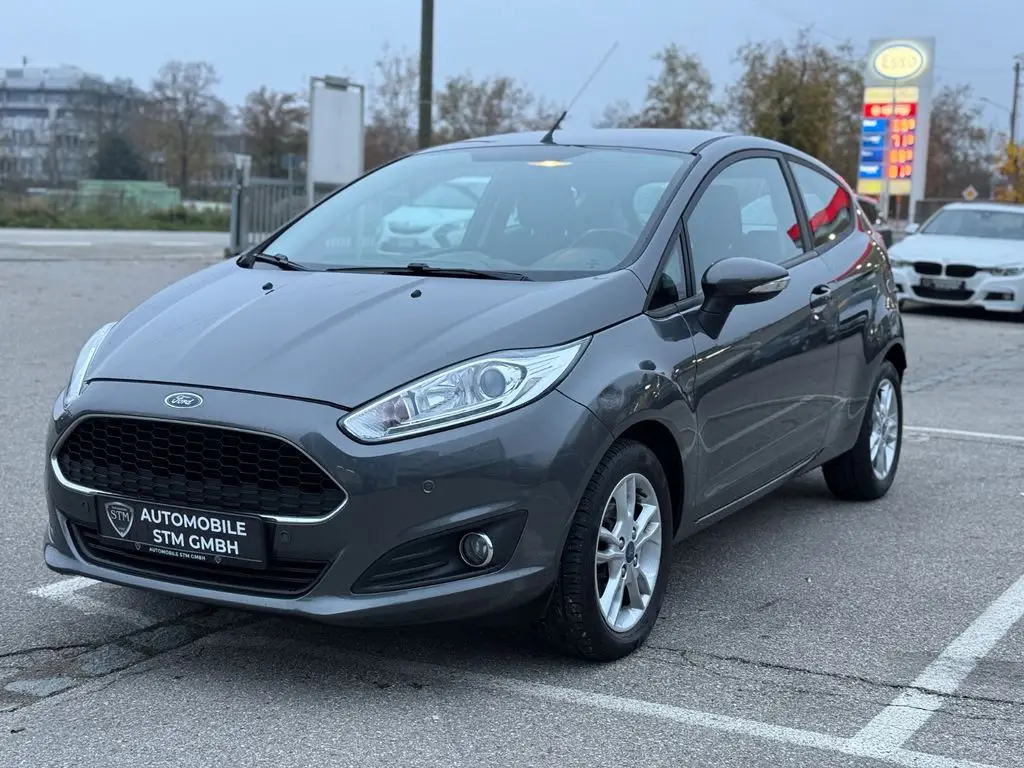 Photo 1 : Ford Fiesta 2017 Petrol