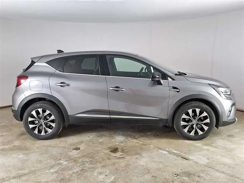 Photo 1 : Renault Captur 2023 Petrol