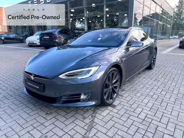 Photo 1 : Tesla Model S 2020 Non renseigné