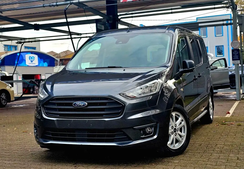 Photo 1 : Ford Grand Tourneo 2018 Diesel