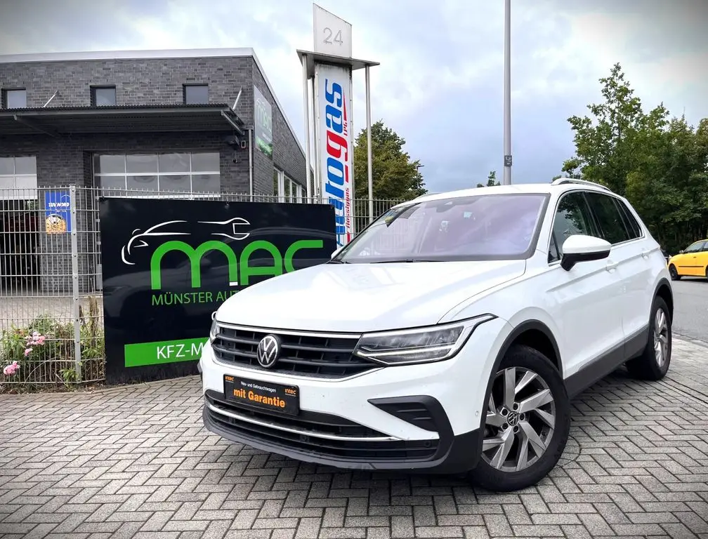 Photo 1 : Volkswagen Tiguan 2022 Petrol