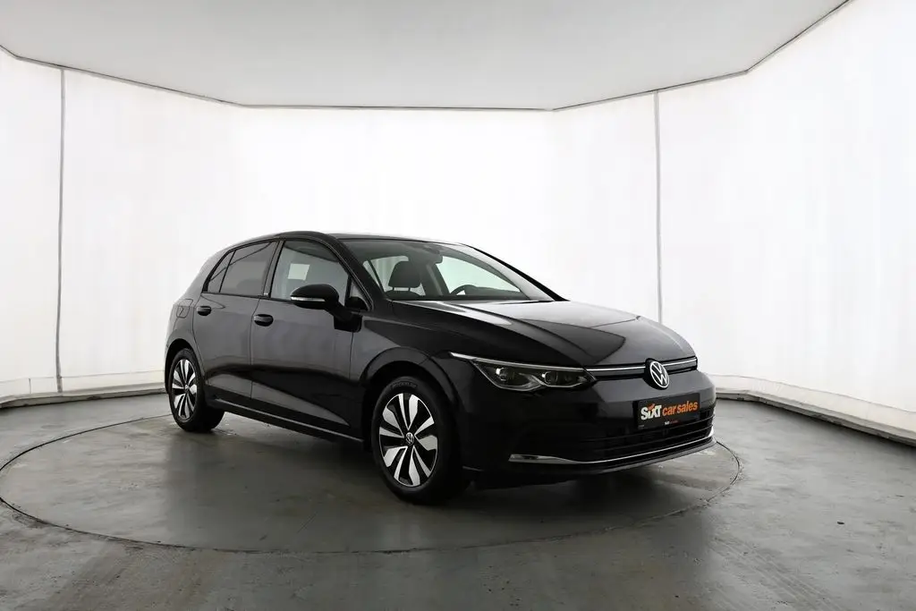 Photo 1 : Volkswagen Golf 2023 Petrol