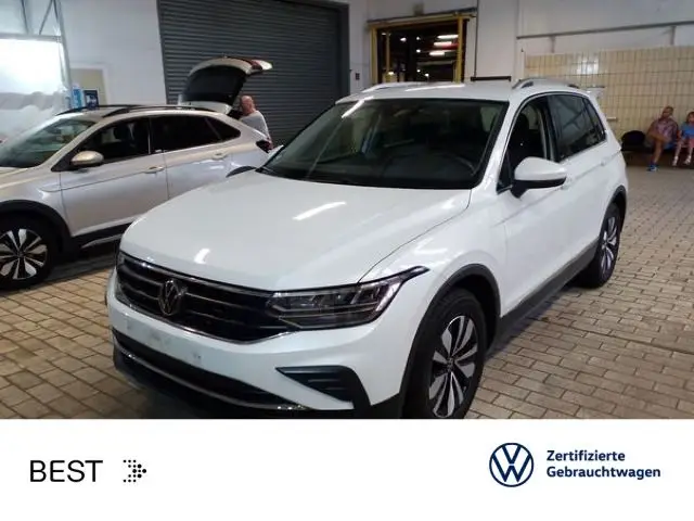 Photo 1 : Volkswagen Tiguan 2023 Essence