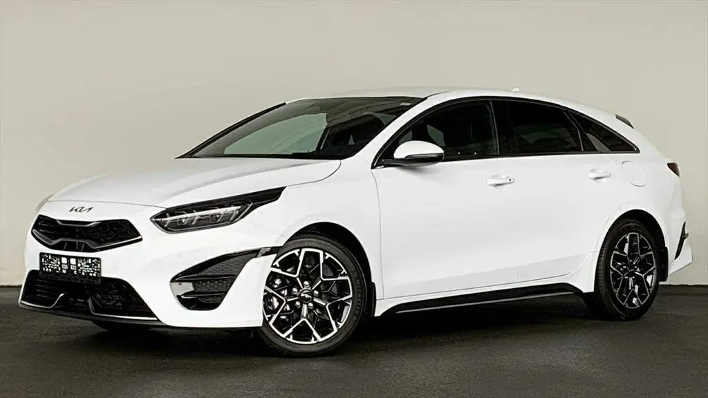 Photo 1 : Kia Proceed 2024 Petrol