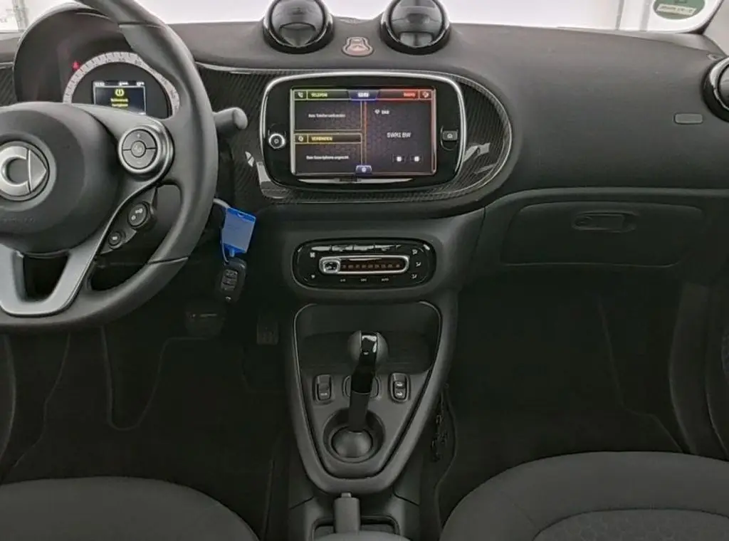 Photo 1 : Smart Fortwo 2023 Non renseigné