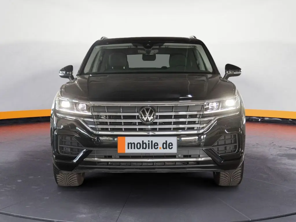 Photo 1 : Volkswagen Touareg 2023 Diesel