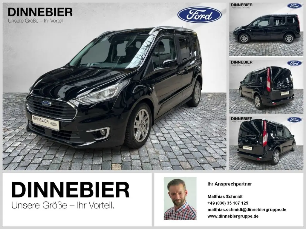 Photo 1 : Ford Tourneo 2019 Essence